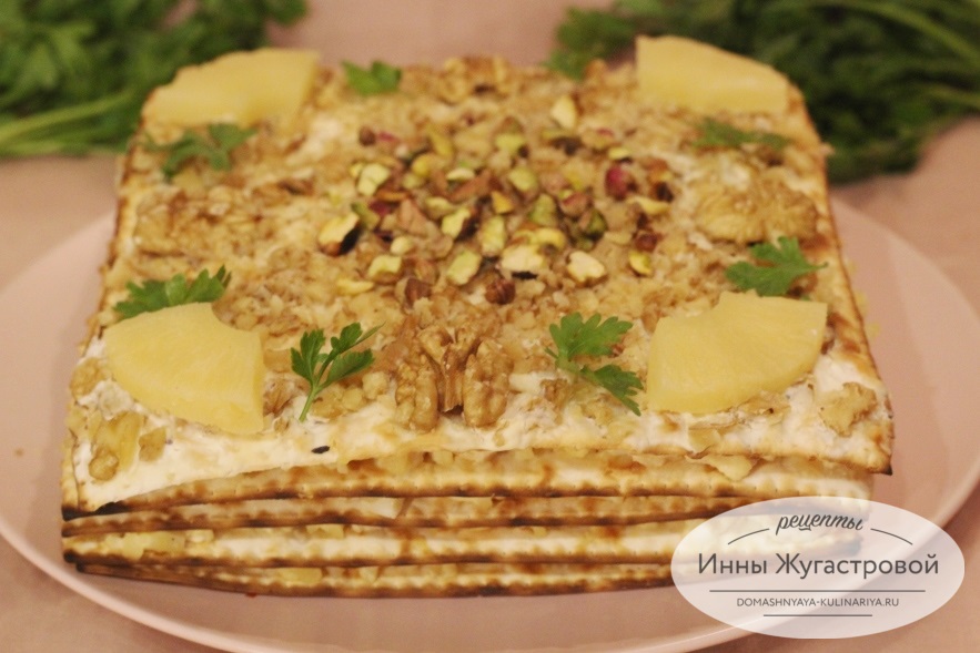 Matso cake с курицей ананасами сыром орехами